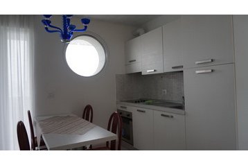 Viešbutis Lignano Sabbiadoro 1